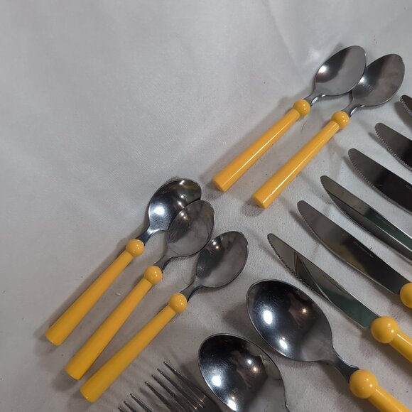 IKEA 15 Lot GRAMMATIK Vintage Flatware Yellow Plastic Fork Knives Spoon Cutlery - Picture 4 of 12